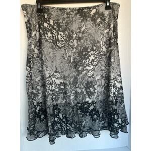 Briggs New York Black White Floral Faux Lace Sheer Lined Skirt Petite PXL